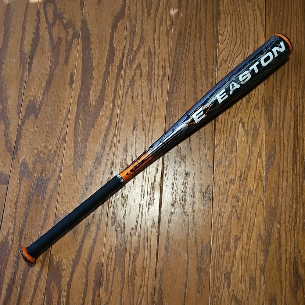 Easton Typhoon Adult Baseball Bat BK63 33" 30oz 2 5/8'' Barrel -3 Aircraft Alloy